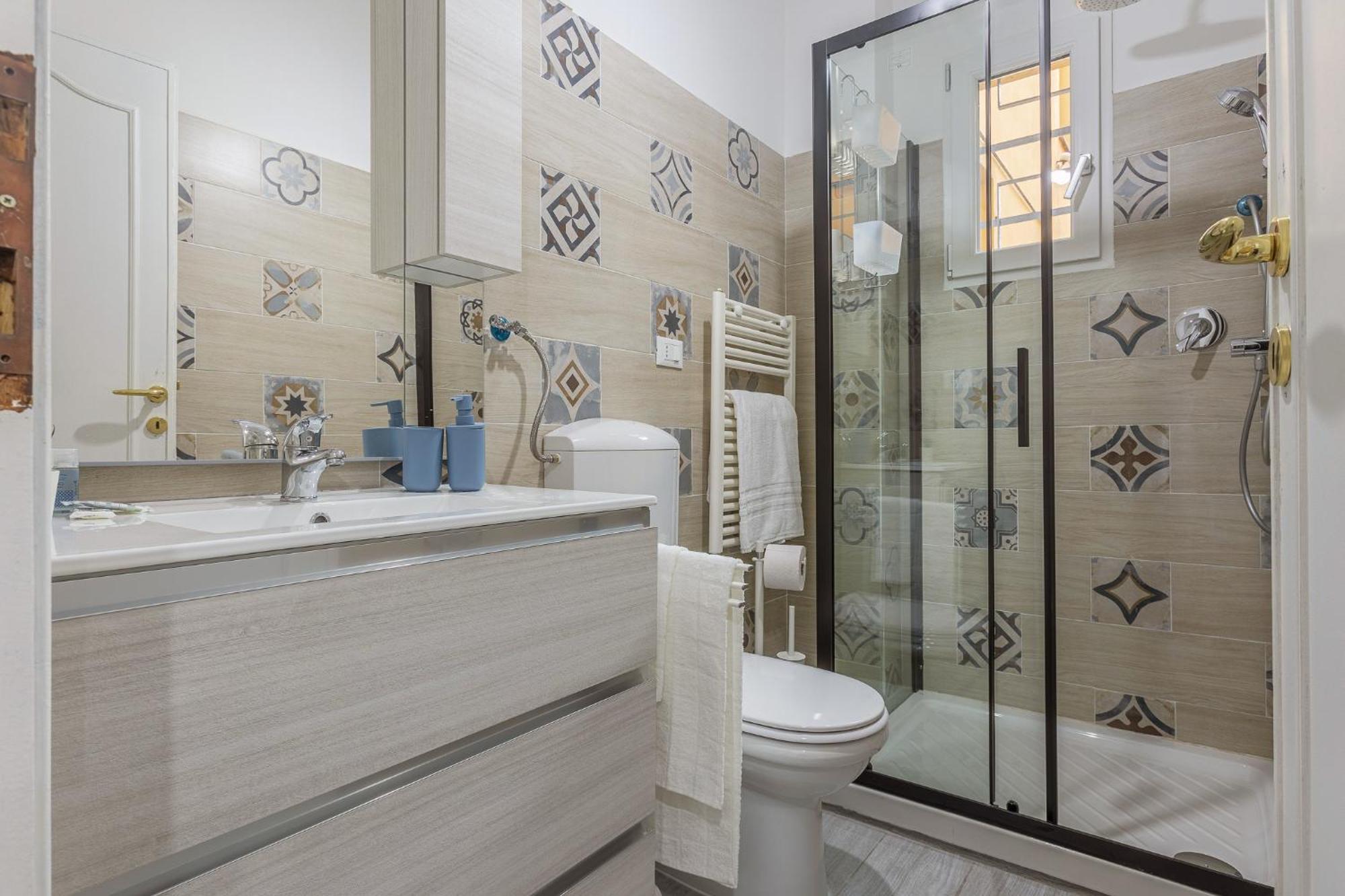 Matinum Central & Spacious Apartment Bologna Bagian luar foto